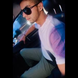 Meet your Posher, Leonel